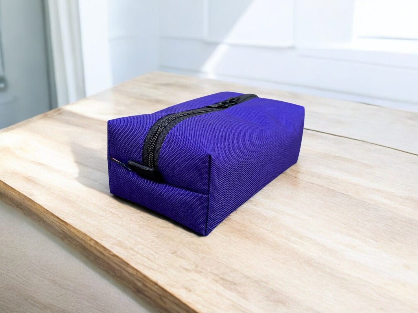 Rugged Durable Dopp Kit Travel Toiletry Makeup Bag