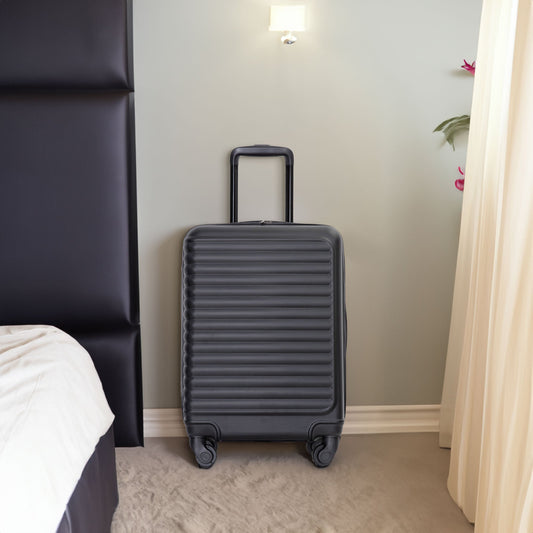 20 Inch Carry On Spinner Lightweight Travel Suitcase