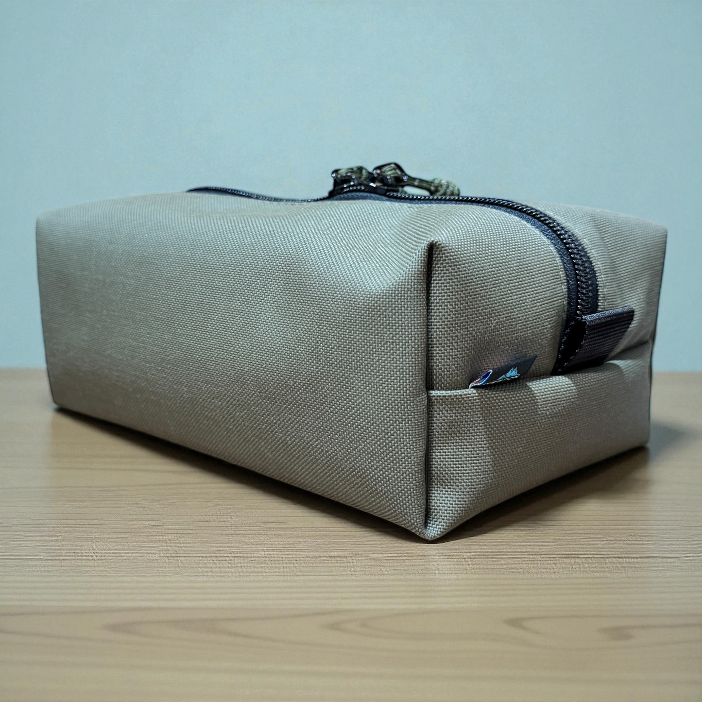 Rugged Durable Dopp Kit Travel Toiletry Makeup Bag
