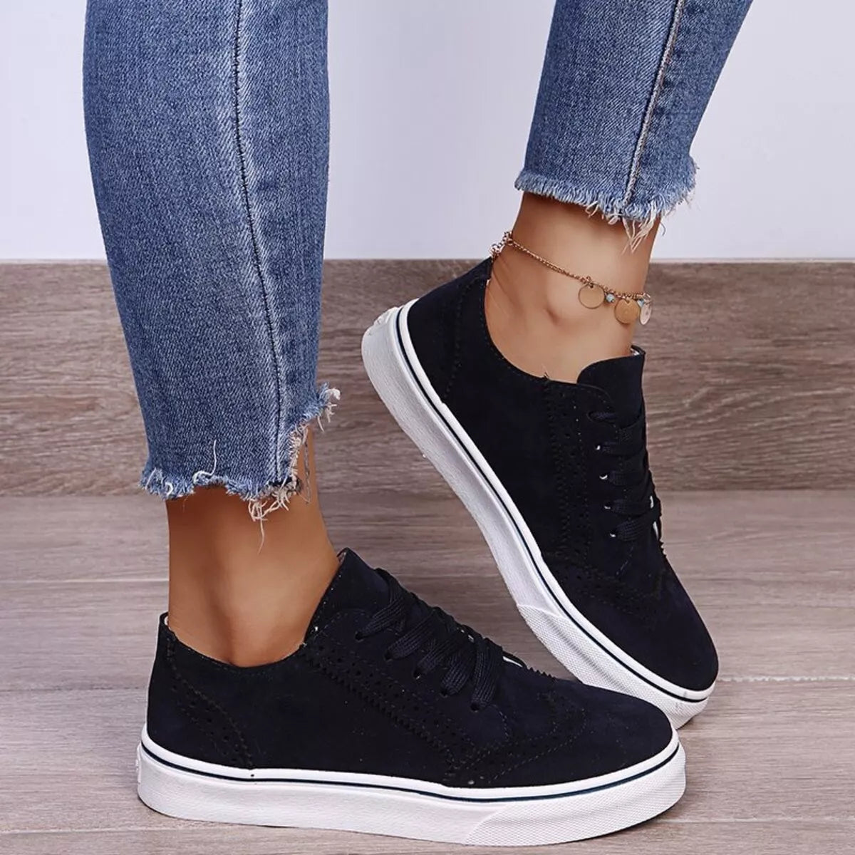 Lace Up Round Toe Women's Casual Sneakers Shoes